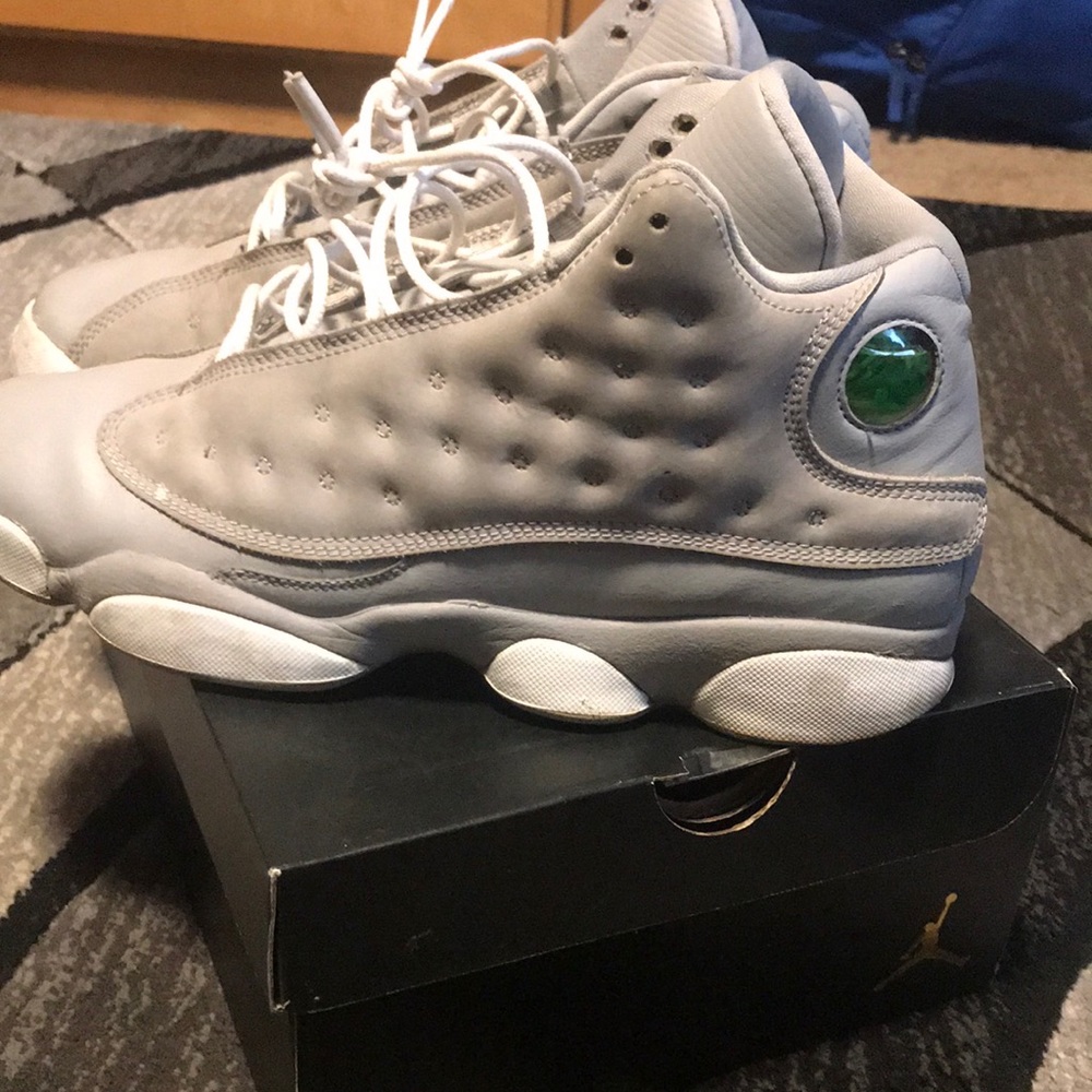 wolf grey jordan 13’s